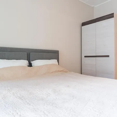 Perfect Location, 3br, Suana, Parking, Terrace Appartamento Reval