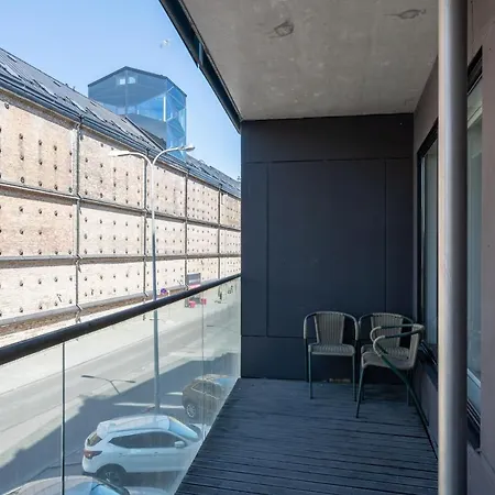 Perfect Location, 3br, Suana, Parking, Terrace Appartamento